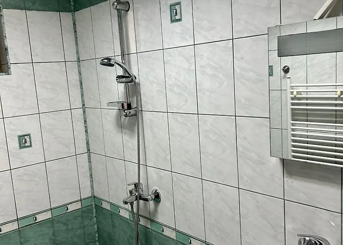 Hills 2* ترايغراد