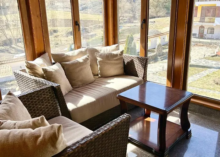 فندق Hills ترايغراد